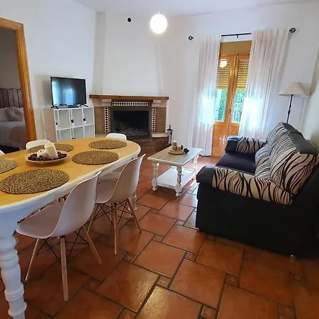 Rural Casa Inocente La Toba (Jaen)
