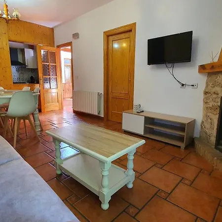 Rural Casa Inocente La Toba (Jaen)